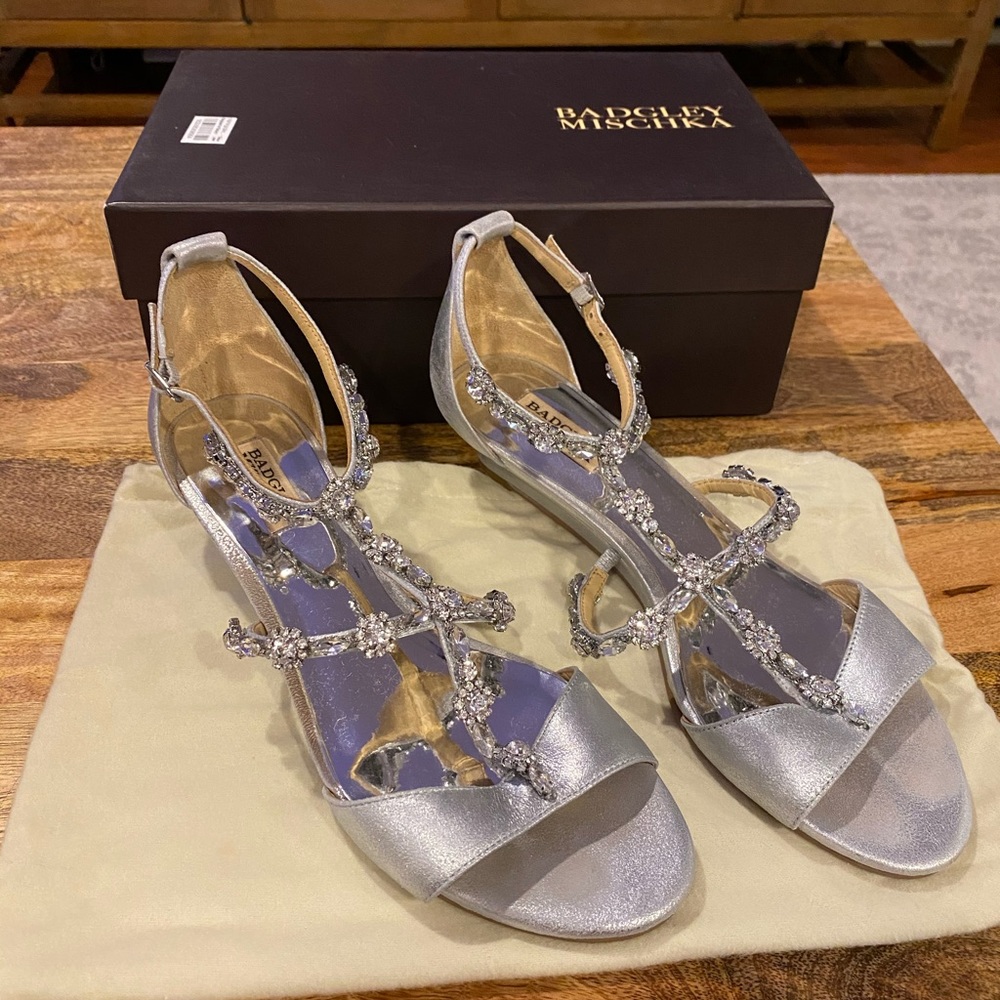 Badgley Mischka Wedge Sandal